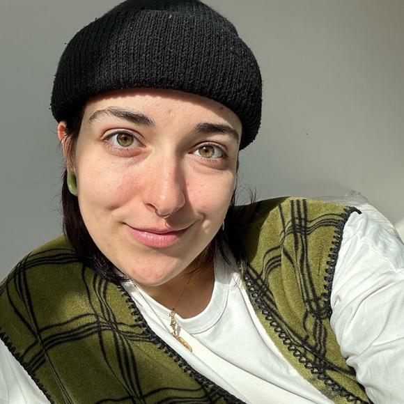 Meet your Posher, Miel - Picture 1 of 1